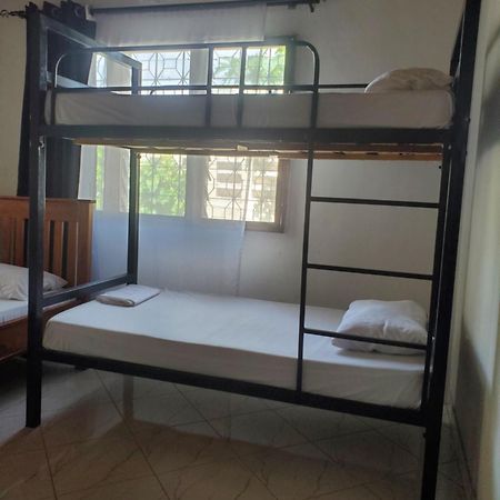 The Nest Haven Hostel Dar es Salaam Bagian luar foto
